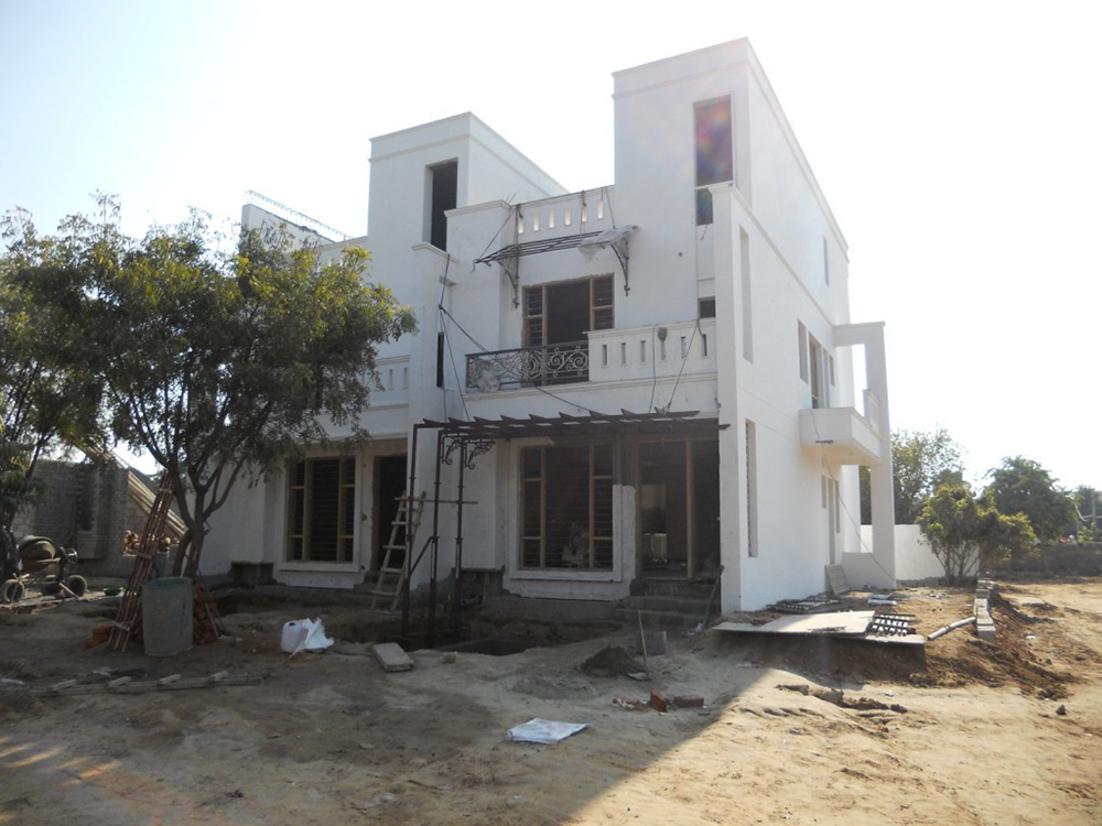UDB Villa Grande - Building Construction